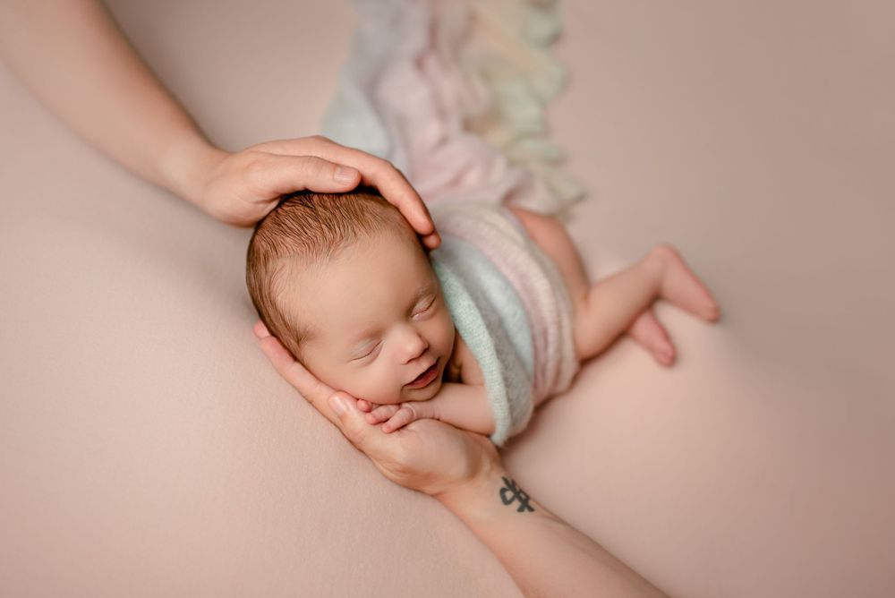 cake smash photography hampton roads, maternity portraits hampton roads, maternity photographer near me, baby photos