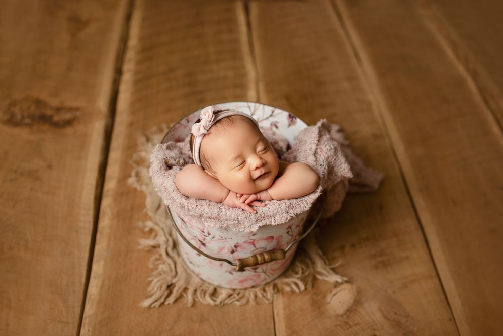 cake smash photography hampton roads, maternity portraits hampton roads, maternity photographer near me, baby photos