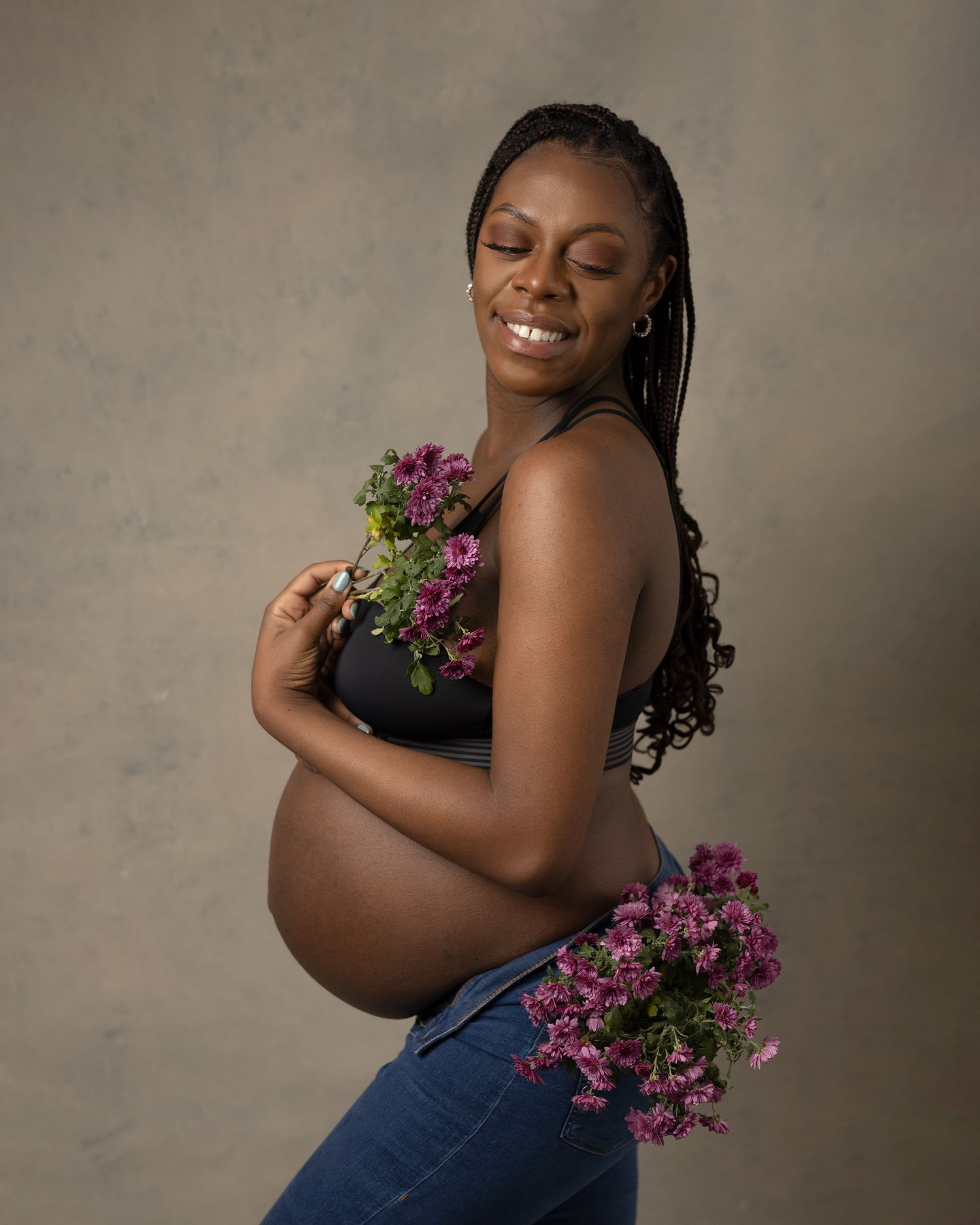 Modern maternity photography, Northampton. Photographer, www.elenabrownportraits.co.uk