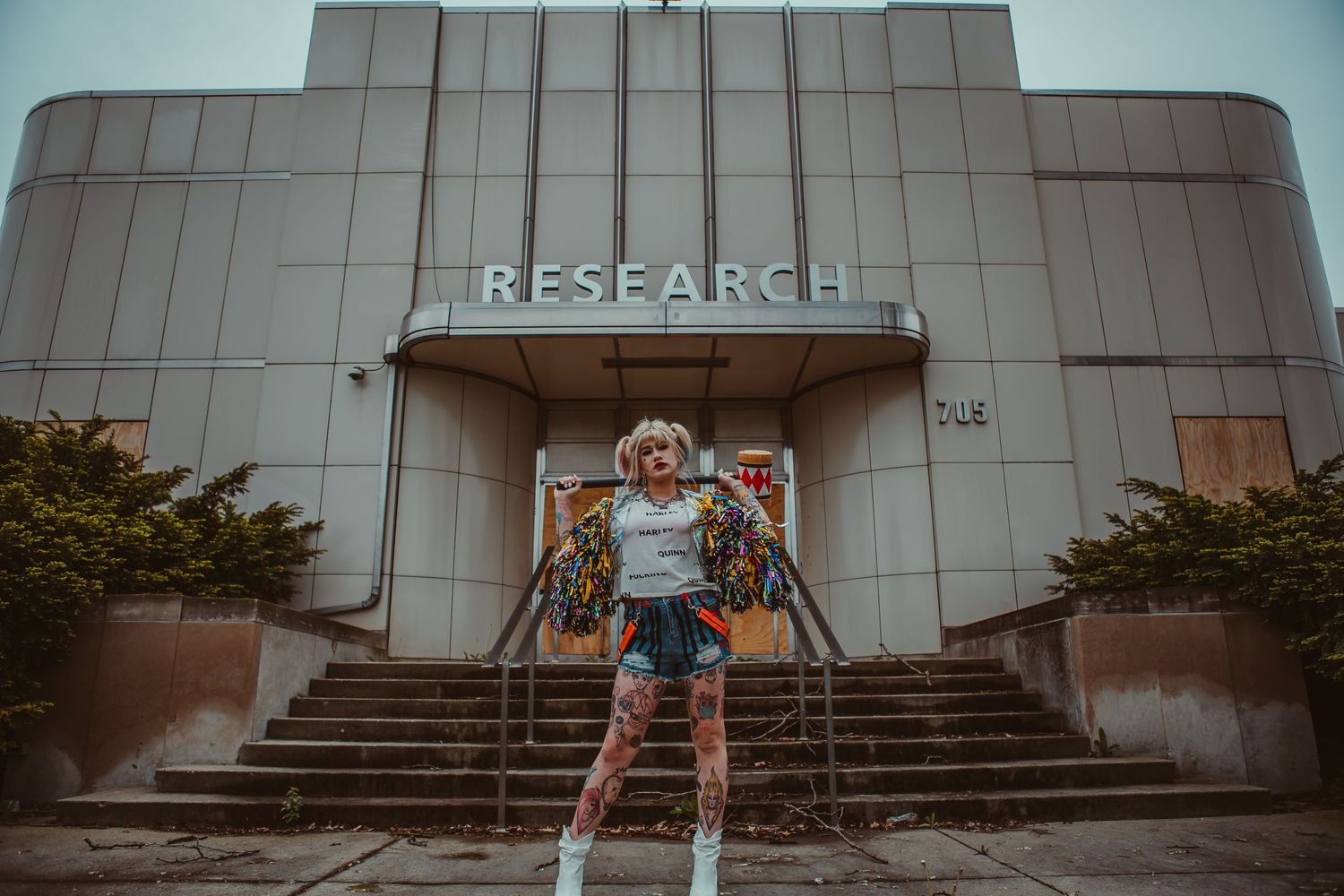 Harley Quinn cosplay photography with harlee rainz