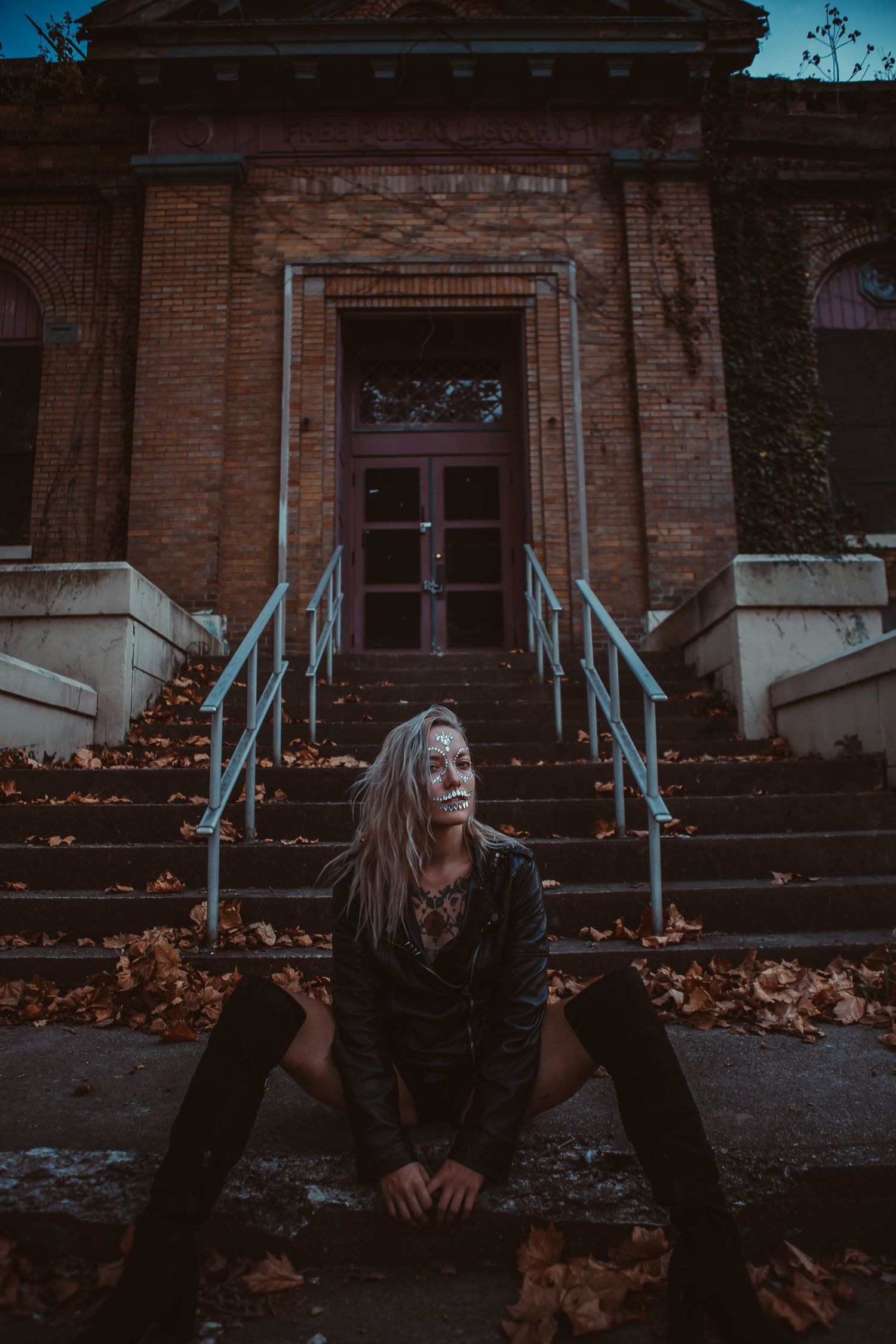 spooky halloween photography fashion model