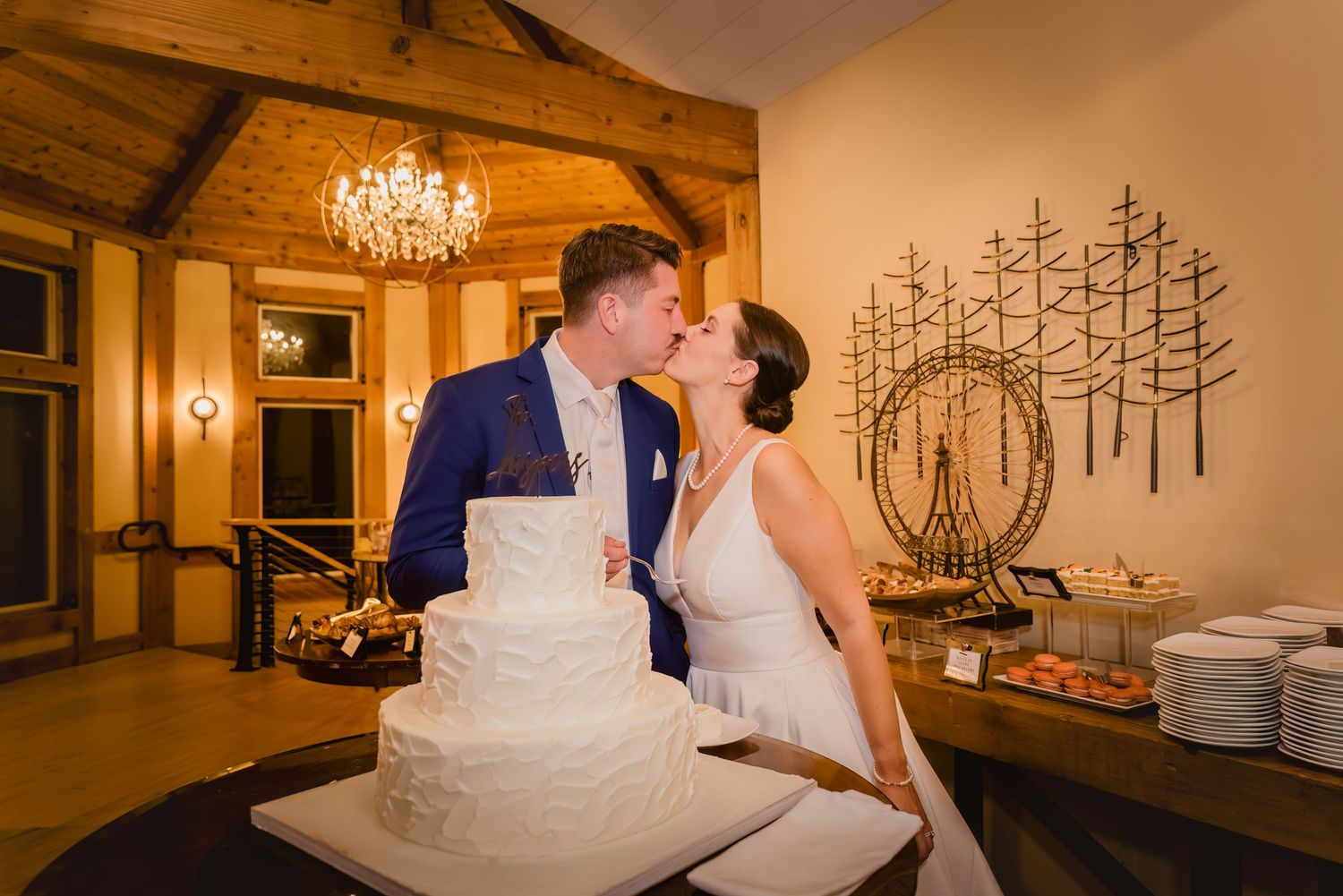 Wedding at Rock Island Lake Club taken by a Wedding photographer in Sussex County, North Jersey