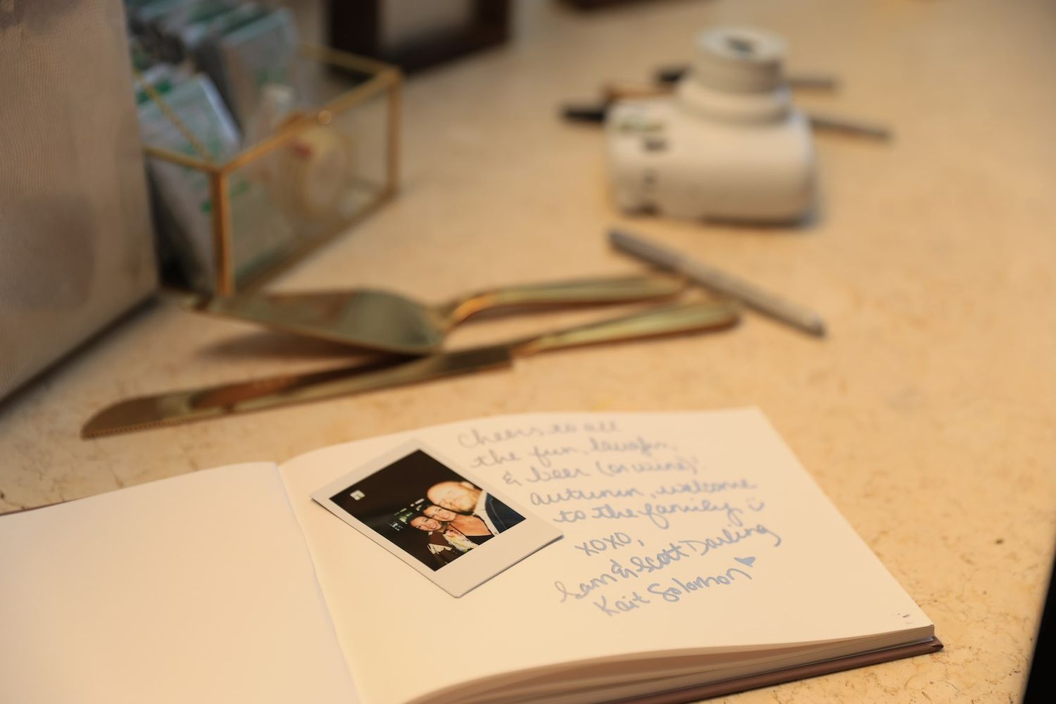 Intimate elopement with family in park city