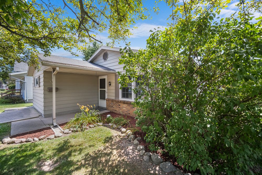 real-estate-photographers-photography-fort-wayne-indiana-huntington-auburn-bluffton-decatur-1001