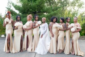 Cleveland Wedding Photographer capturing bridesmaids at the Signature of Solon