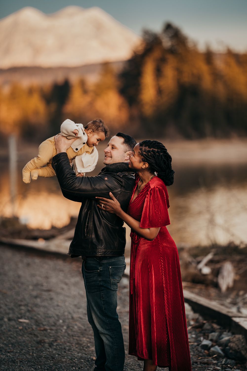 Lake family portrait session by wander and wild photography