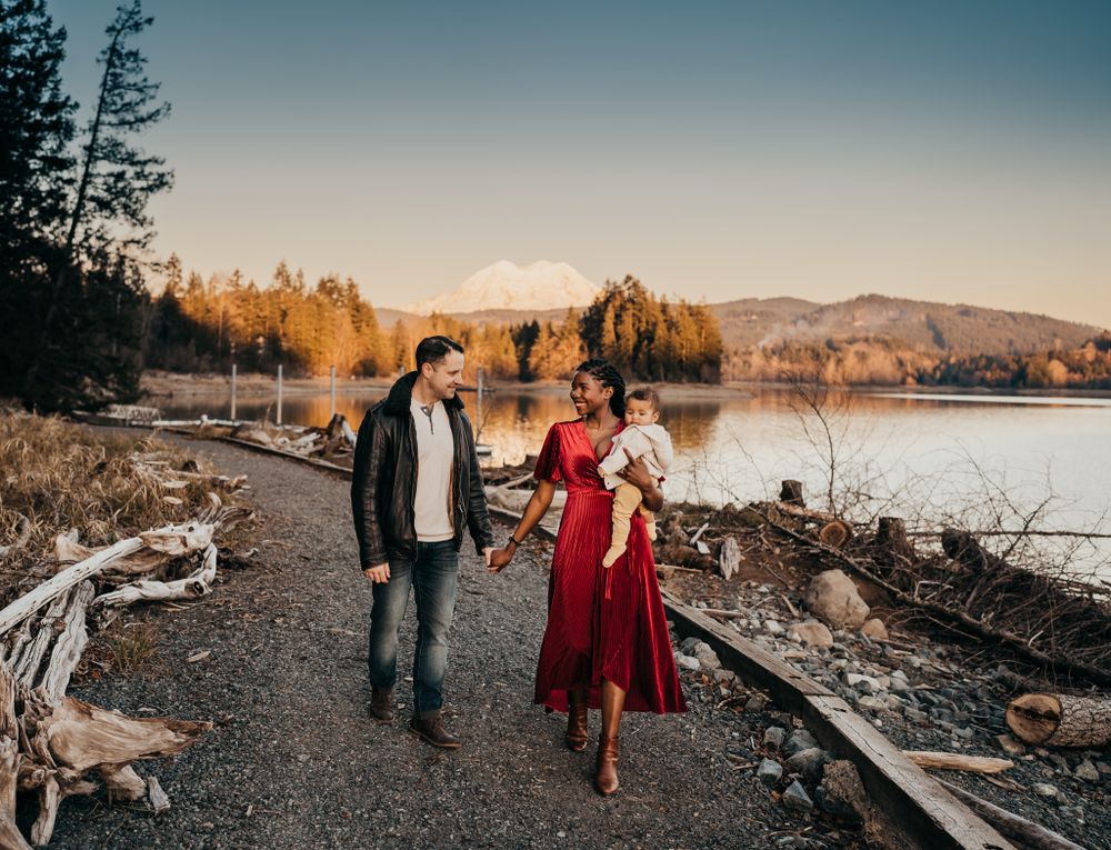 Lake family portrait session by wander and wild photography