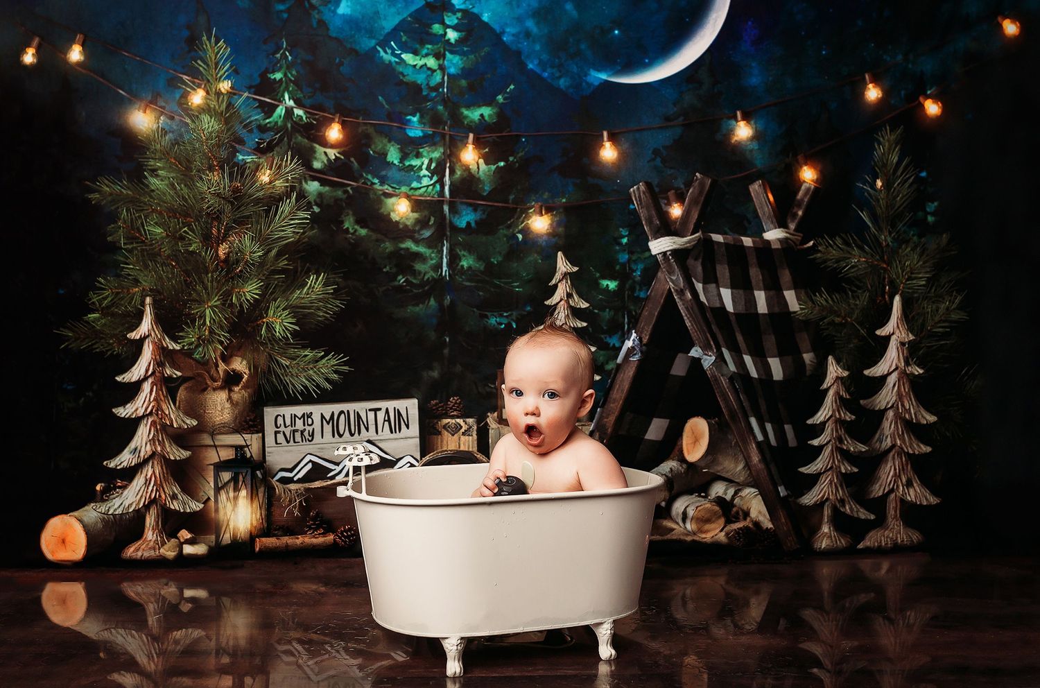 Bath for clean up after cake smash