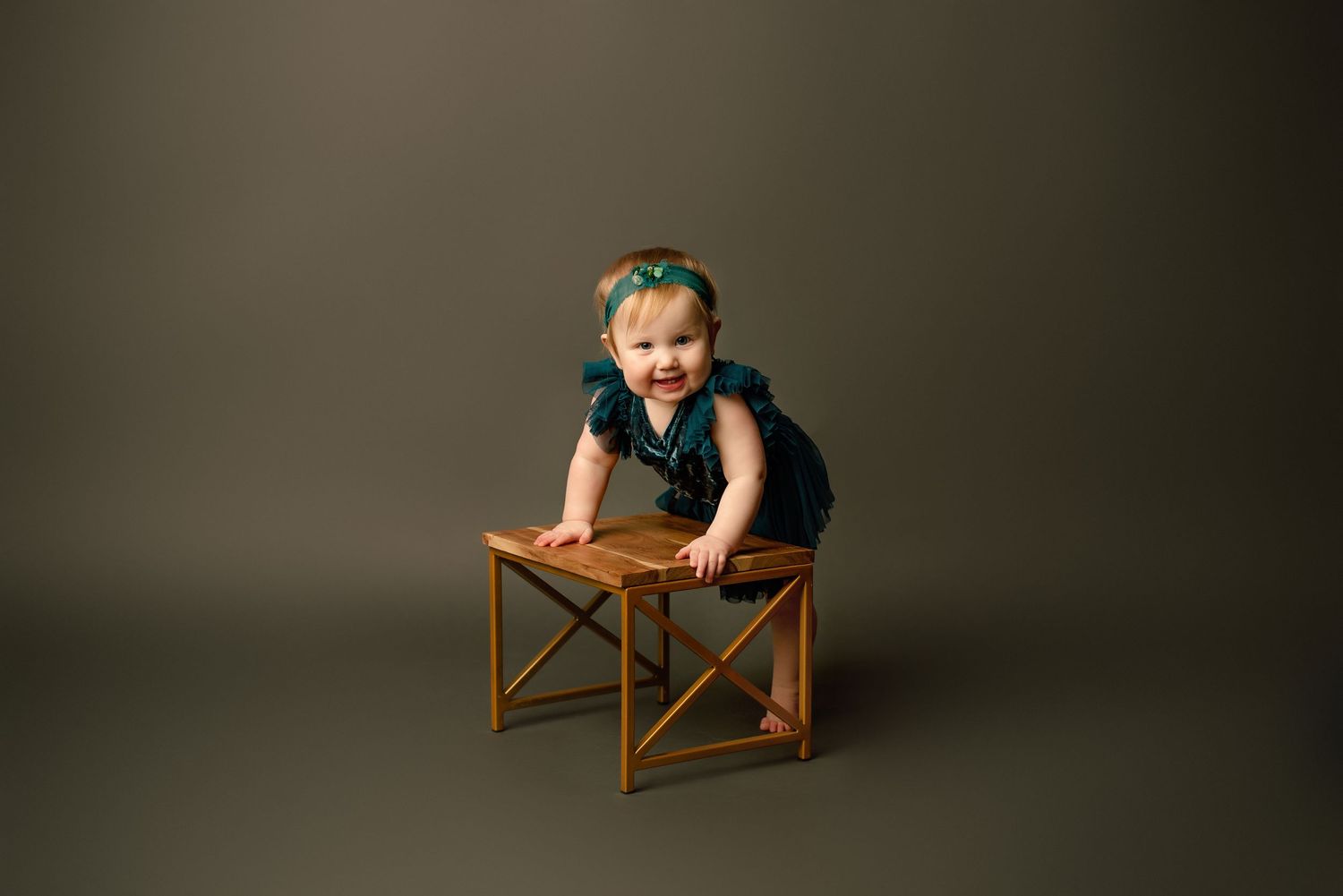 cake smash WNY, CAKE SMASH ROCHESTER, CAKE SMASH BUFFALO NY, NY CAKE SMASH, BUFFALO PHOTOGRAPHER
