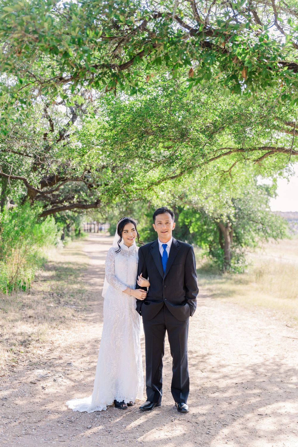 elopement at Brushy Creek Lake Park