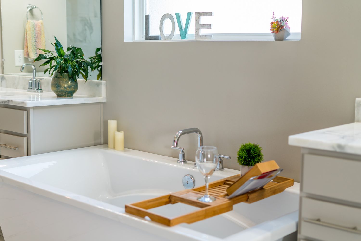 Exceptional real estate photographer in Murfreesboro, tn.  The best