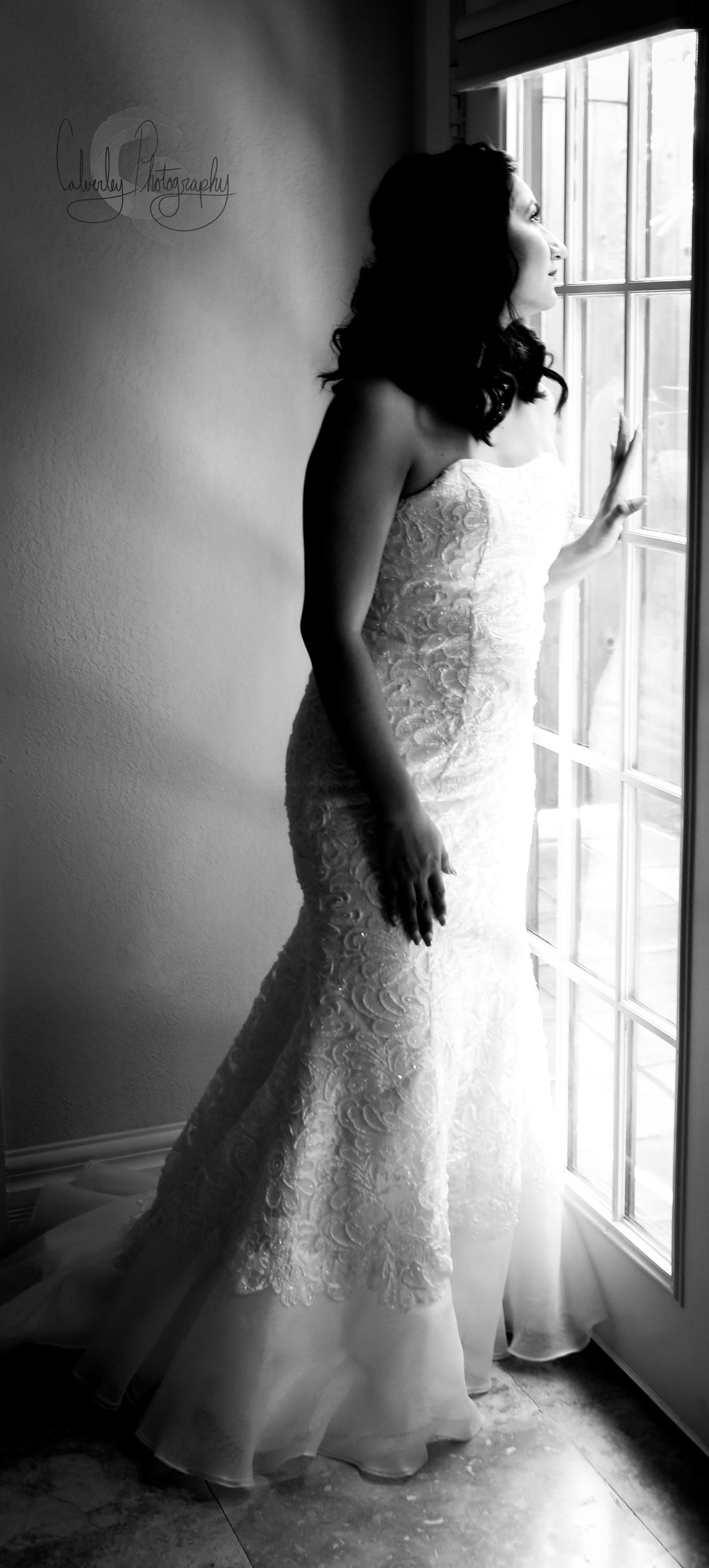 Black and White Bride Beauty Wedding Photo