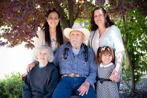 Sacramento portrait photography - Family portrait.