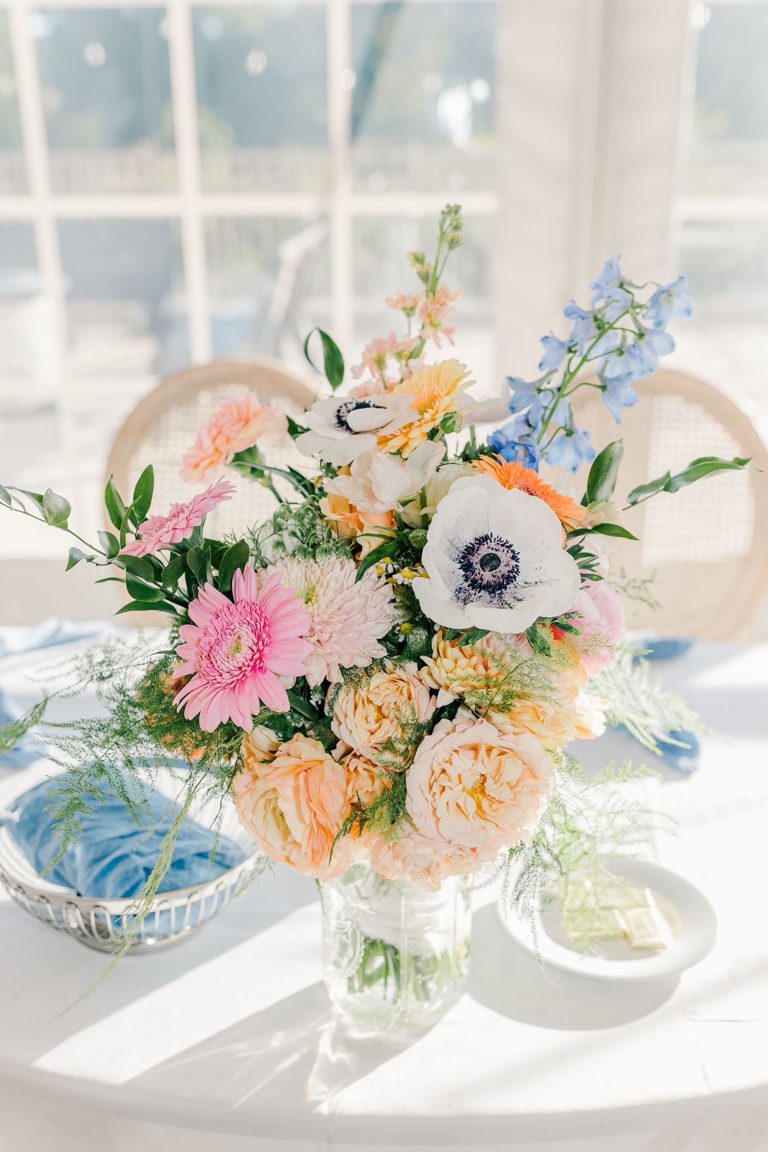 RUST MANOR HOUSE LEESBURG VIRGINIA WEDDING PICTURES RECEPTION
