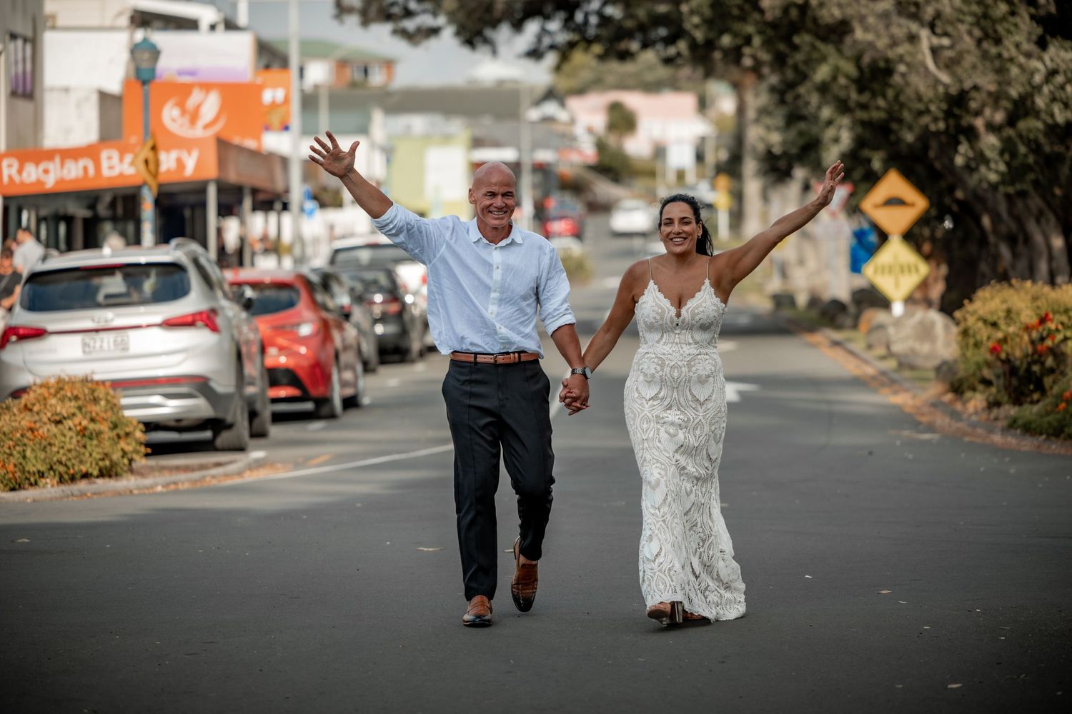 Natural style wedding day photographer Hamilton