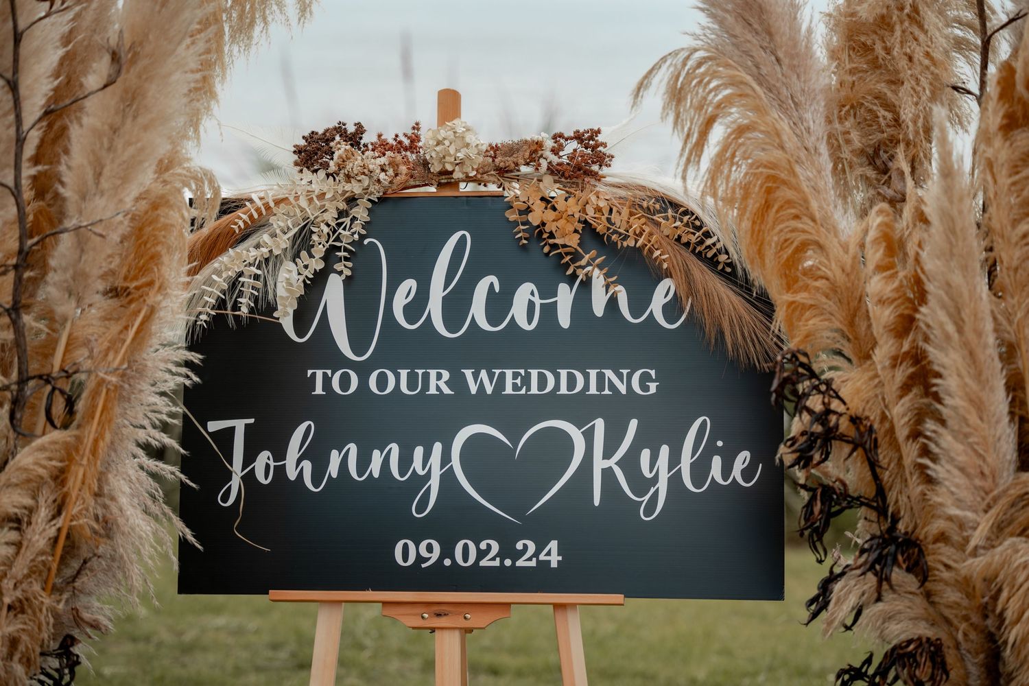Kylie and Johnny wedding