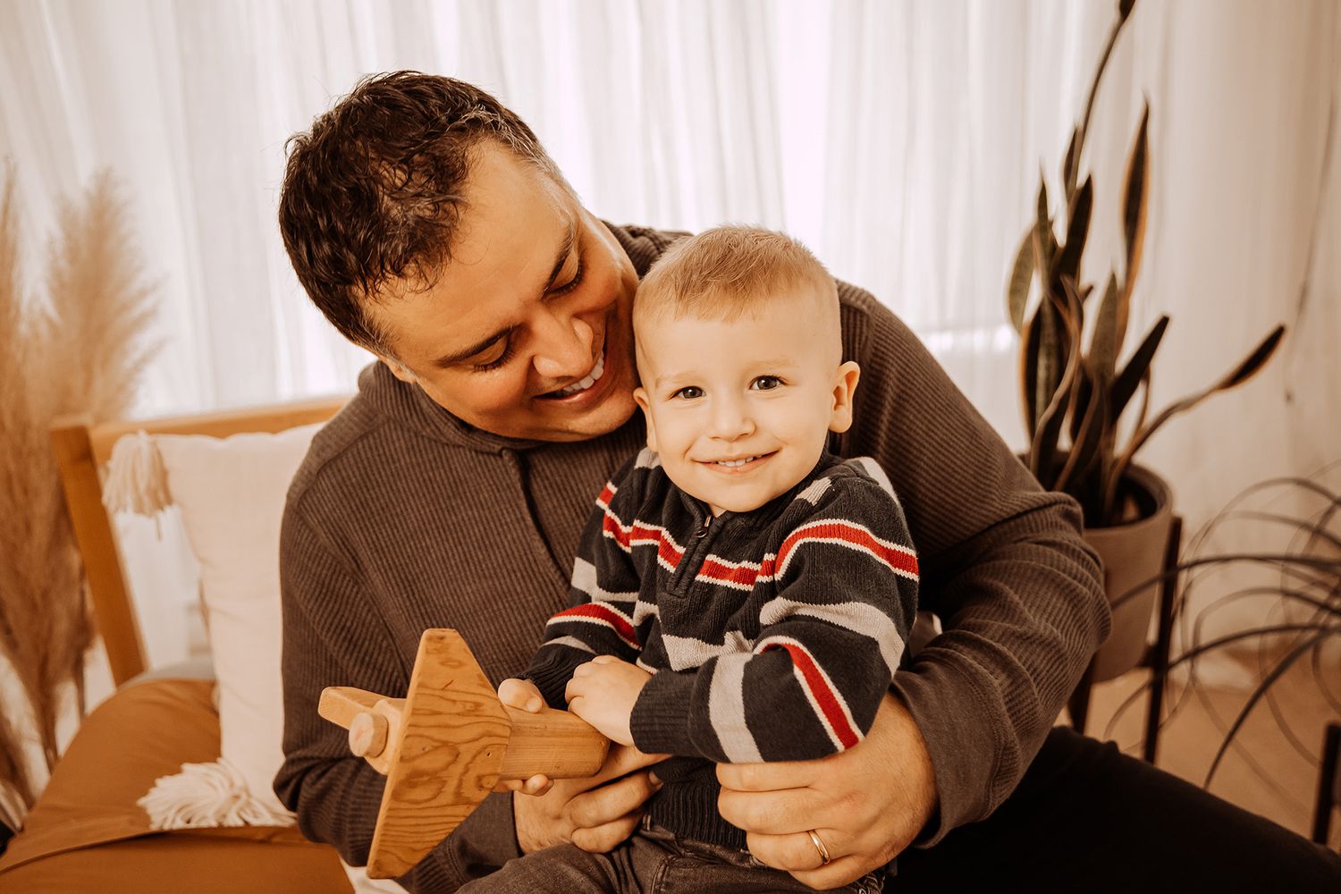 Surrey BC Vancouver Family Baby Kids Photos - Sweet Dreams Photo Studio