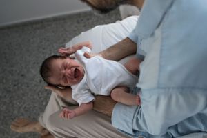 padre y su recien nacido
