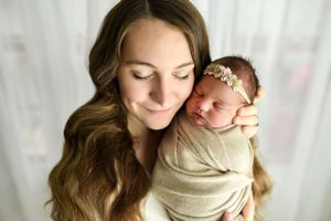 newborn with mommy