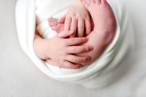 tiny fingers and toes