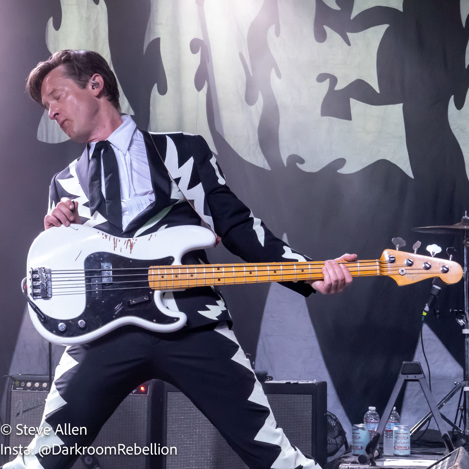 Johan The Only -The Hives - Glass House Pomona