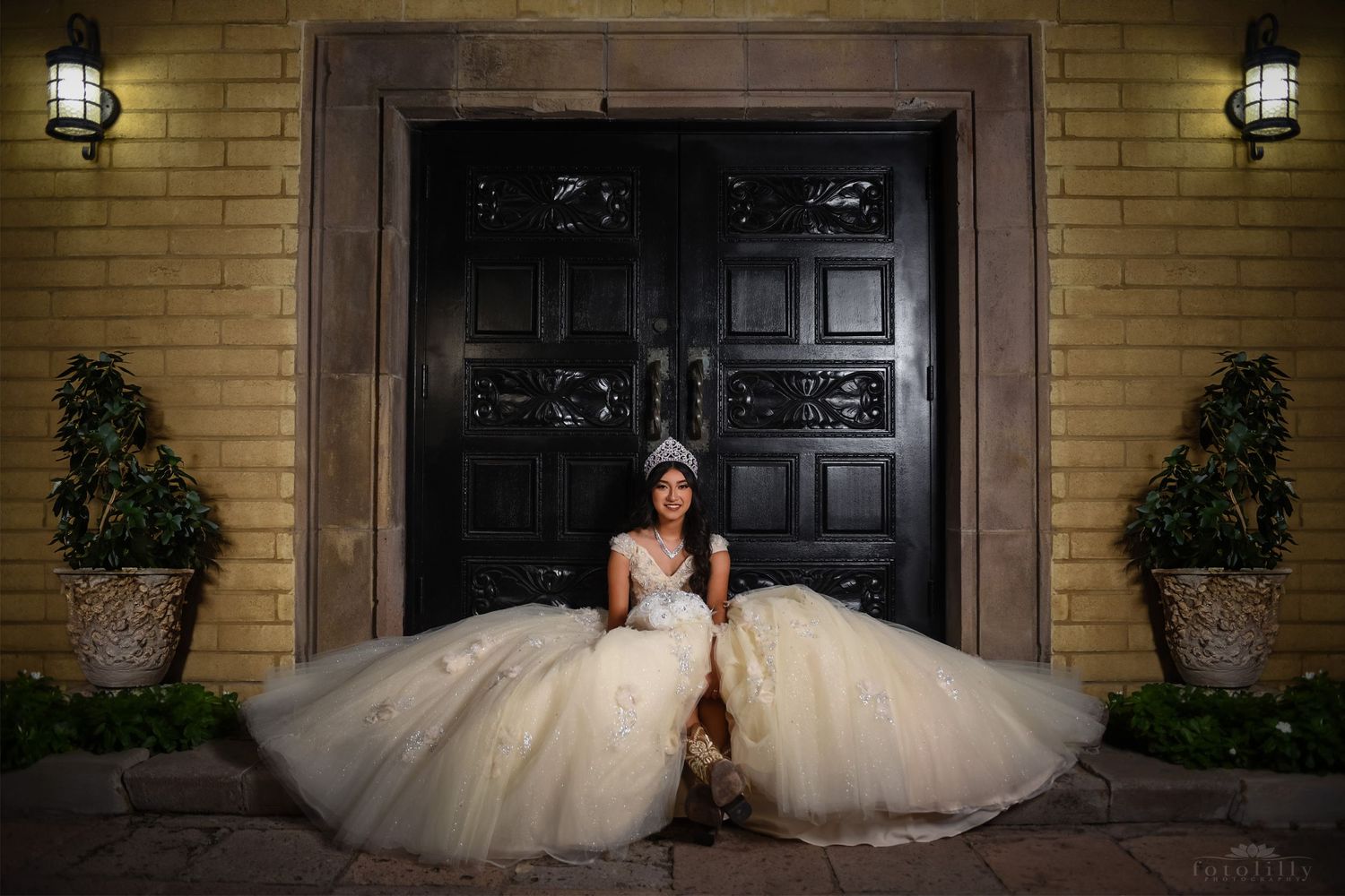 quinceanera photography session in beige gold dress at las colinas canals fort worth dallas texas fotolilly photography