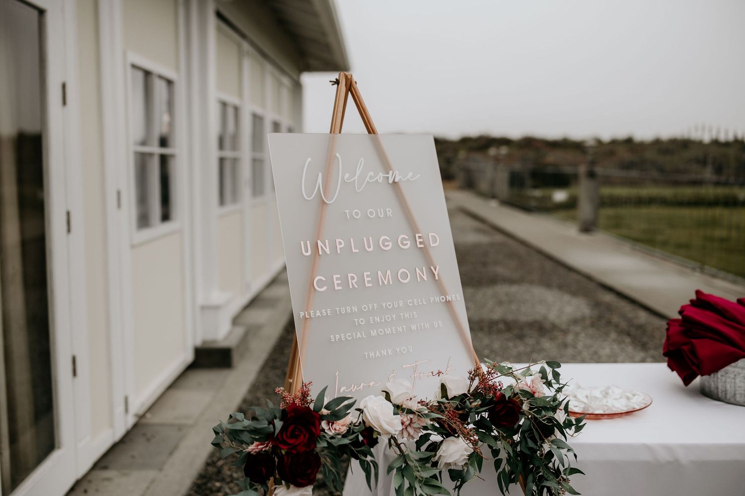 winter wedding details