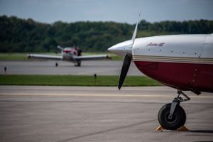 aviation photography, airplane, an propeller.