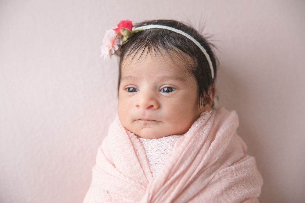 Austin, Texas | Austin Newborn Photographer | Newborn Girl Photography |  Nisa Momin Photography