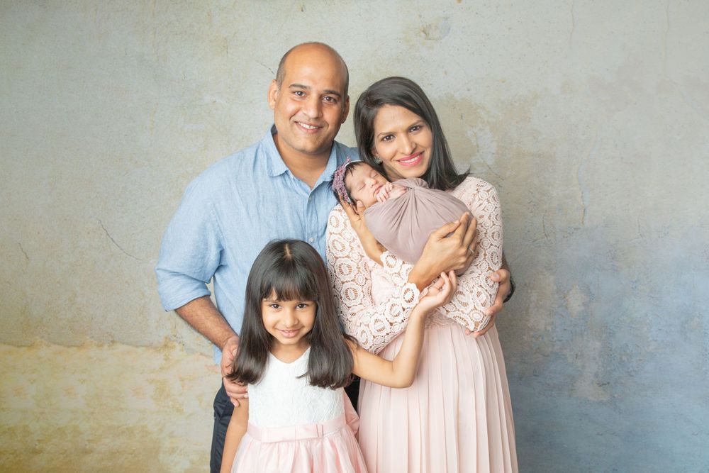 Austin, Texas | Austin Newborn Photographer | Newborn Family Photography |  Nisa Momin Photography