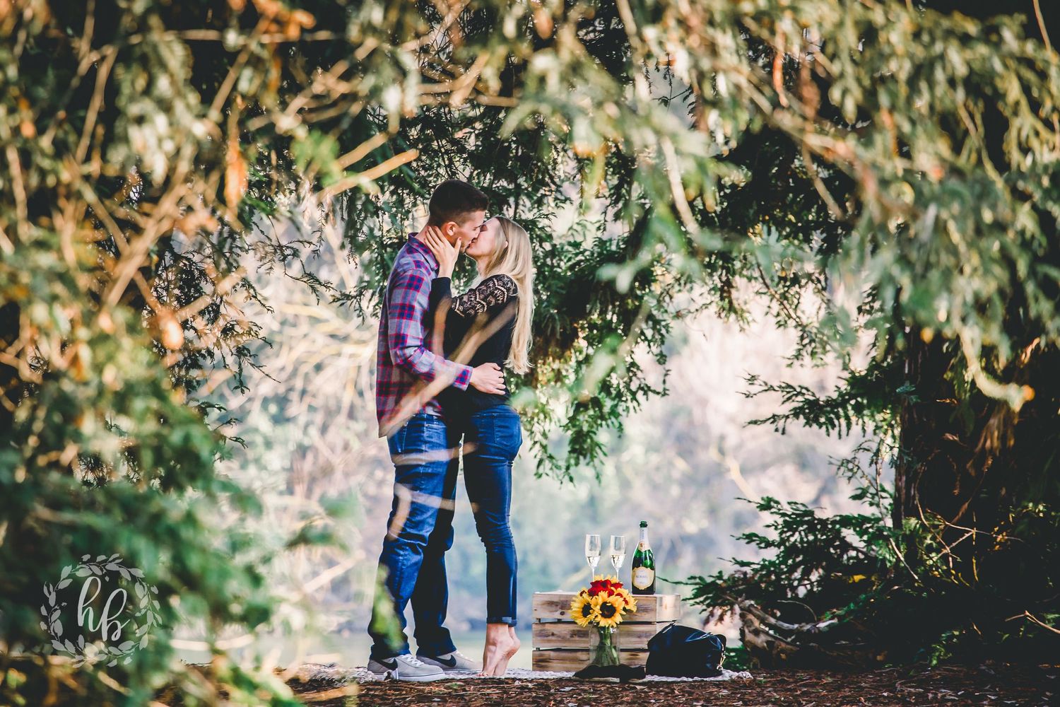 lakeside proposal engagement photos