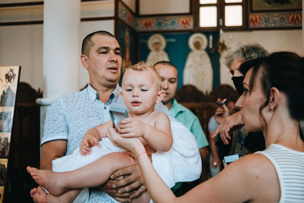 заснемане на кръщене, фотография на кръщене, кръщаване, цървка снимки, кръщене фотограф цена русе, кръщение снимки