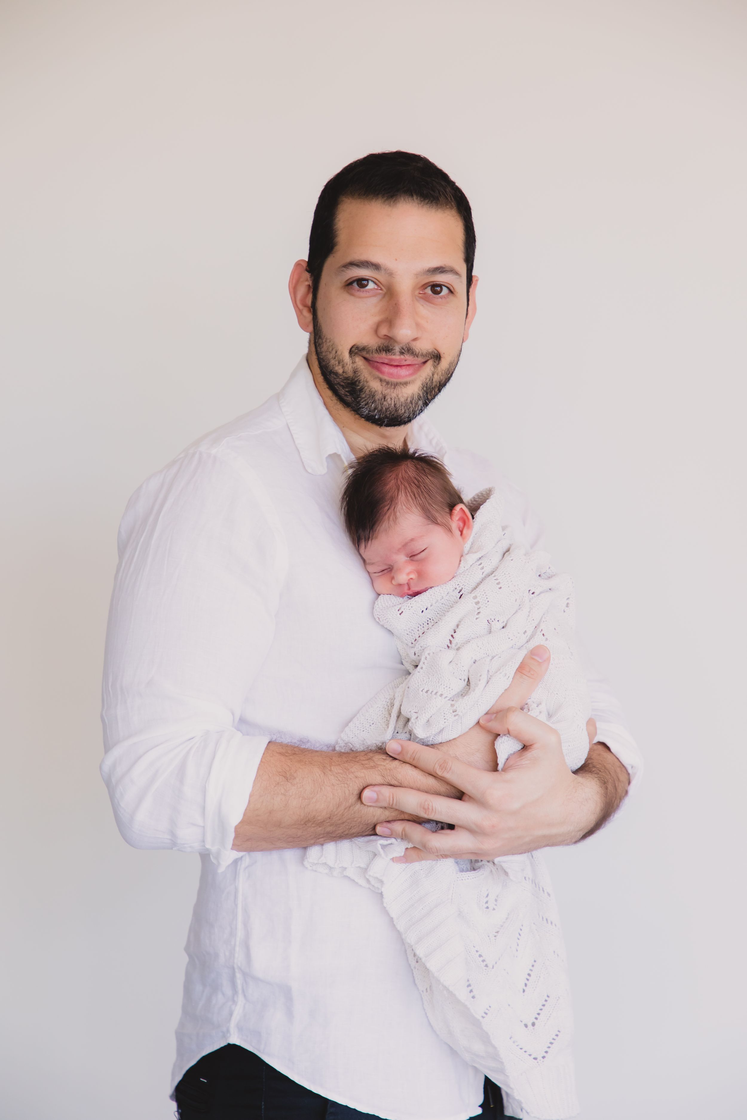 Baby newborn portrait photographer, event photographer