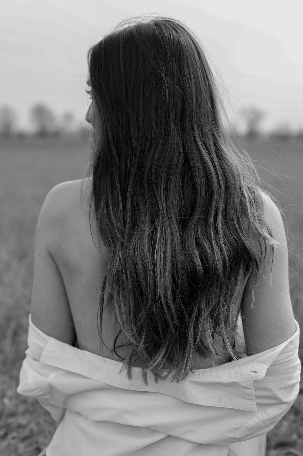 Emilie Matthijs - Outdoor boudoir PhotoBilly