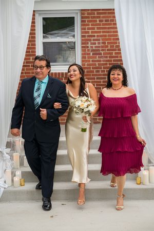 Wedding photographer in Washington DC, Maryland, and Virginia. 829 Media captures wedding that tell your love story