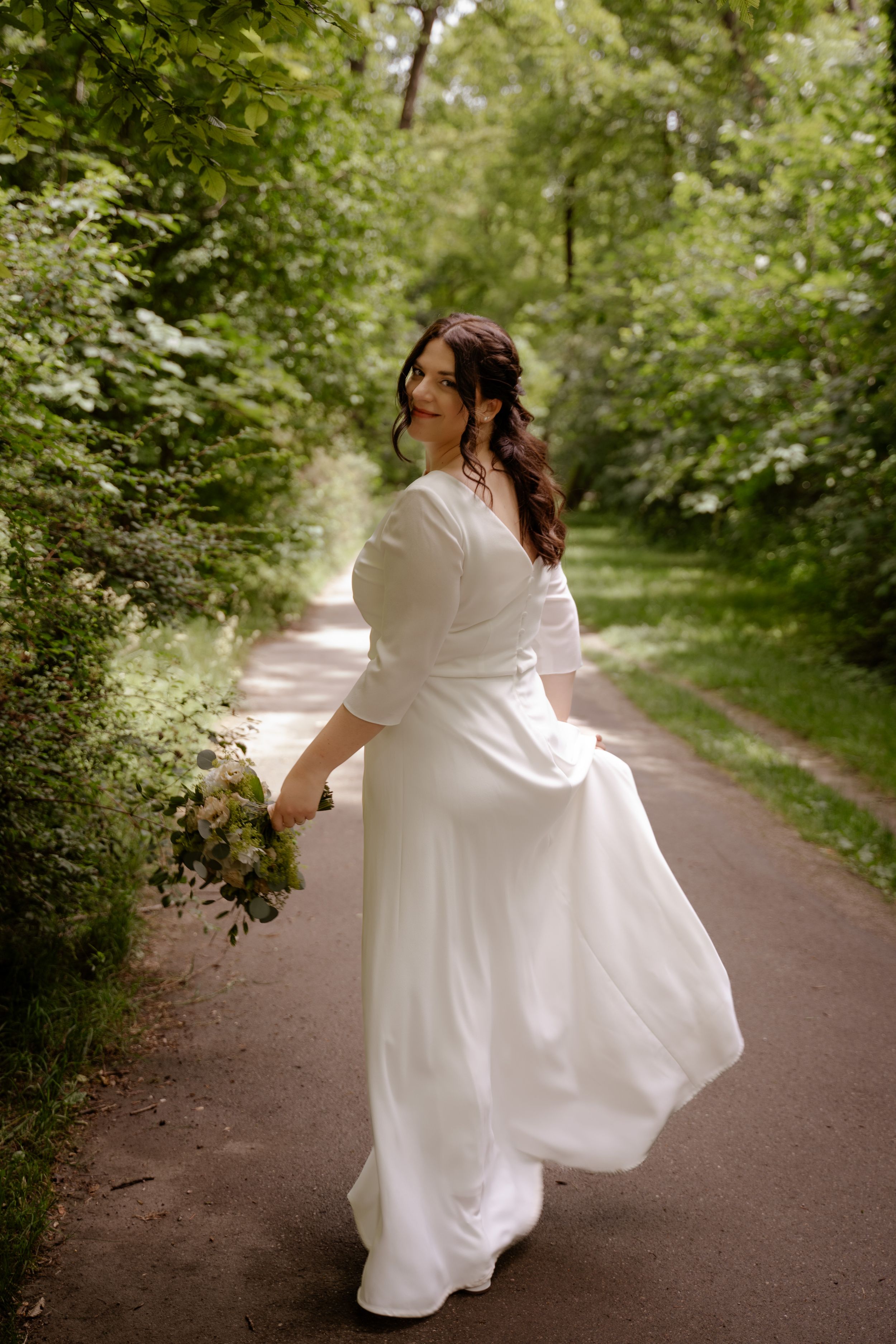 Hochzeitsfotograf Berlin Friedrichshain – Emotionale Momente der Zeremonie
Hochzeitsfotografie Berlin Kreuzberg – Authentische Paarfotograf