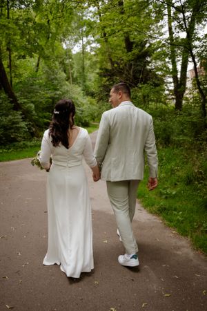 Hochzeitsfotograf Berlin Friedrichshain – Emotionale Momente der Zeremonie
Hochzeitsfotografie Berlin Kreuzberg – Authentische Paarfotograf