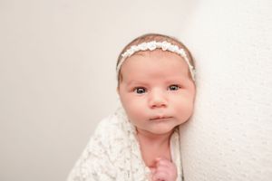 Braselton, Flowery Branch, Buford, Sugar Hill, Hoschton, Dacula 
Newborn & Family Photographer
Cake Smash, Senior Portraits, Headshots