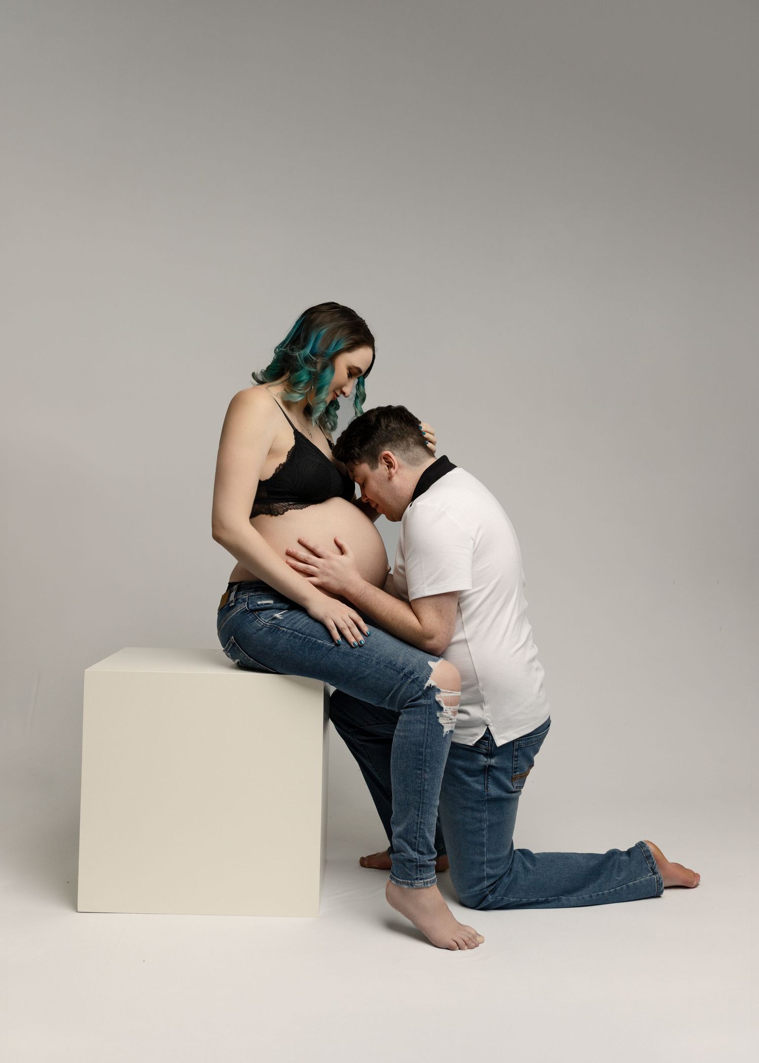 maternity photographer in victoria bc, maternity photography in victoria bc, newborn photographer victoria bc, photographer victoria bc,