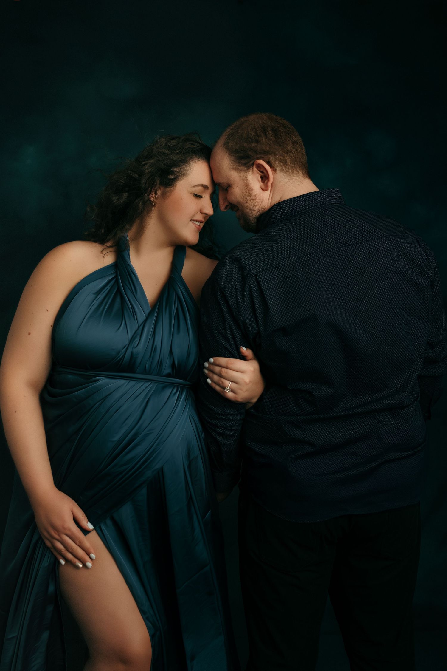 maternity photographer in victoria bc, maternity photography in victoria bc, maternity photographer nanaimo bc, maternity photos nanaimo bc,