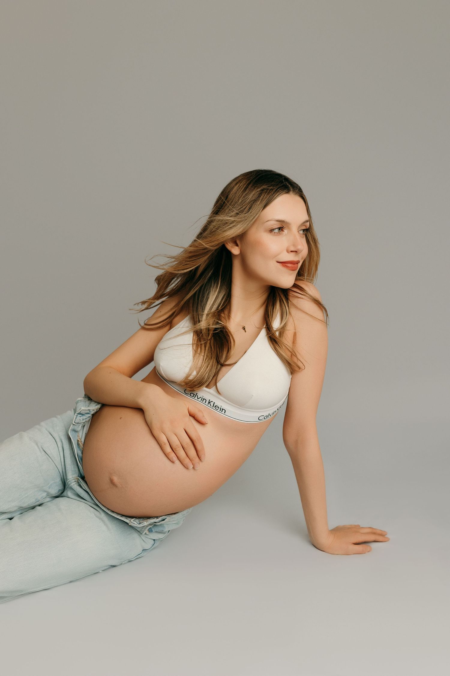 maternity photographer in victoria bc, maternity photography in victoria bc, maternity photographer nanaimo bc, maternity photos nanaimo bc,