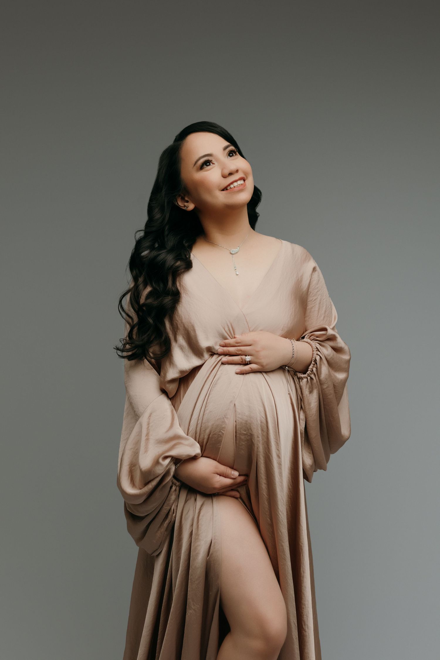 maternity photographer in victoria bc, maternity photographer nanaimo bc, pregnant victoria bc, doula victoria bc, midwives victoria bc, yyj