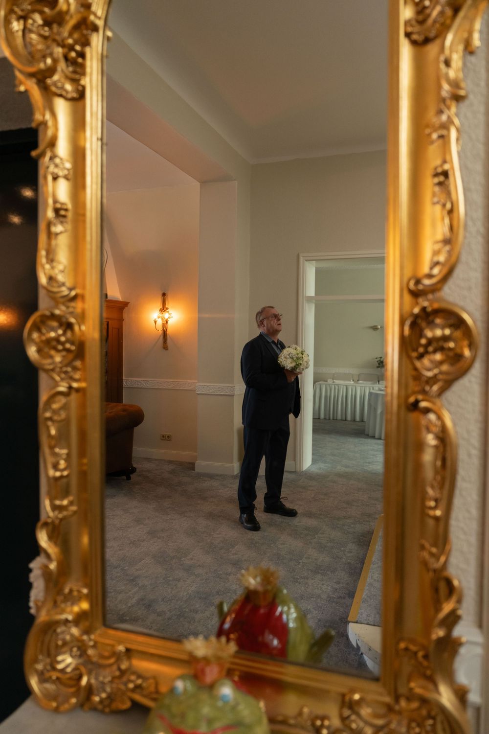 Schloss Wulkow Hochzeit First look braut mit Vater Hochzeitsfotograf Berlin