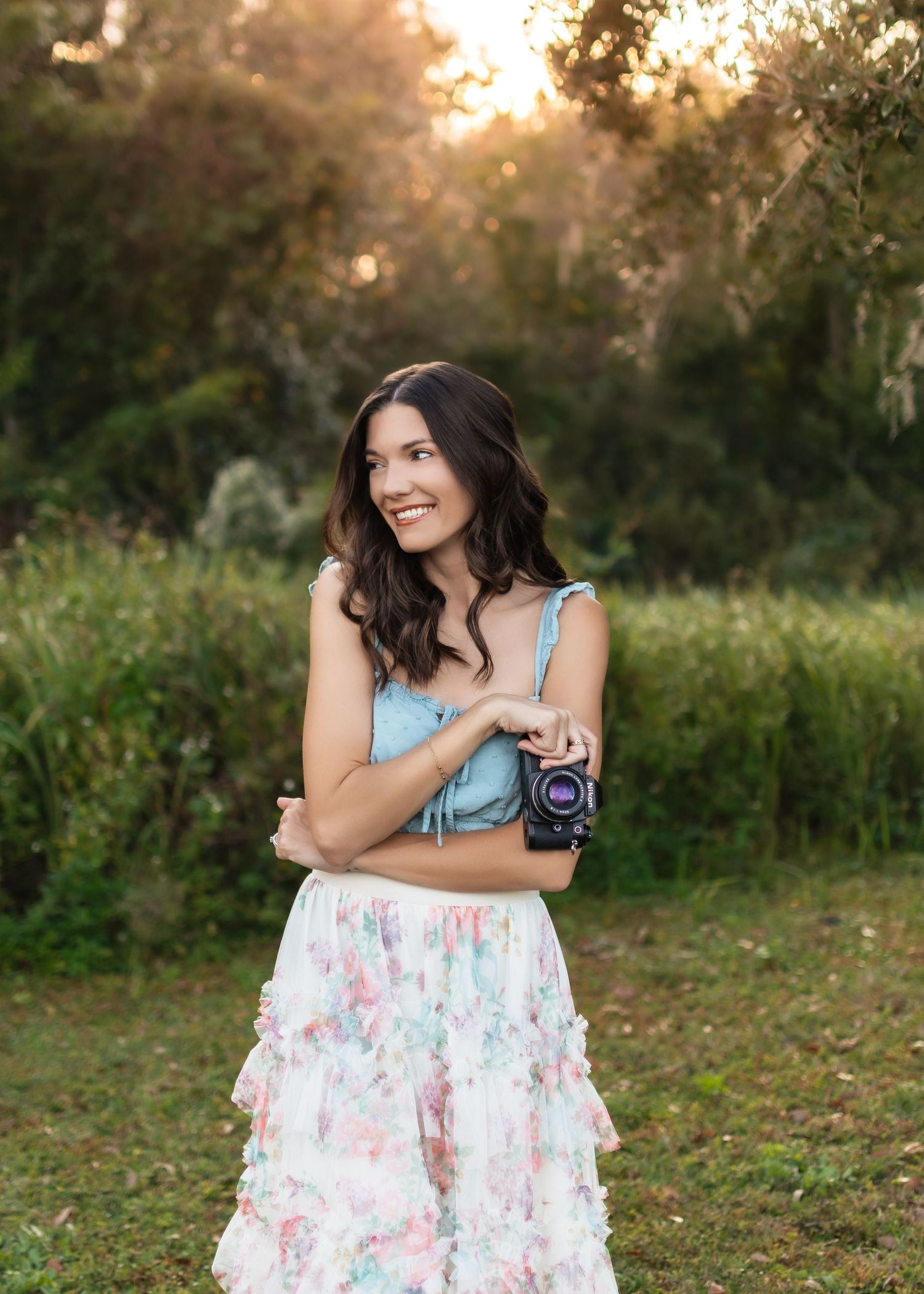 Memories By Cassidy is a local lakeland florida photographer specializing in maternity, graduation, engagement and family photography