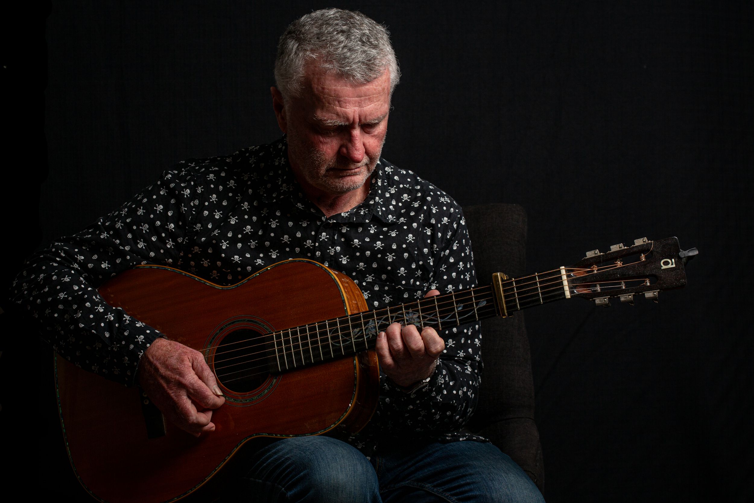 Promotional image for guitar player Peter Miller