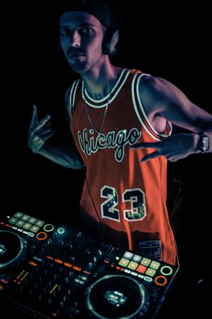 Musician photography with Mino on the DJ Decks