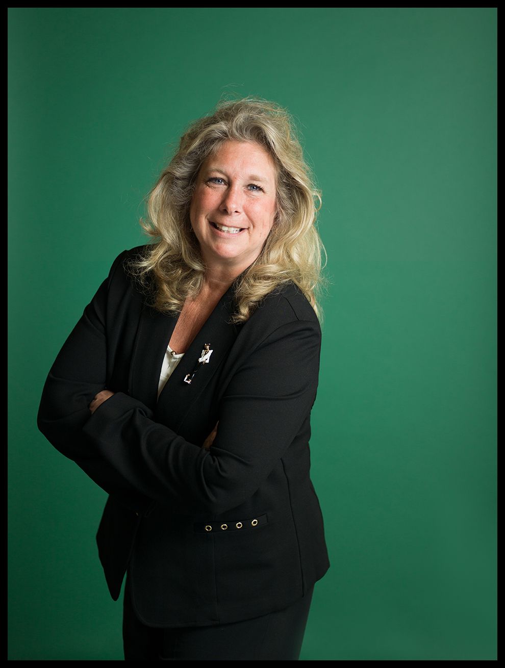On location headshot for a bank located in McHenry, Illinois.
Corporate headshots Northern Illinois and Southern Wisconsin