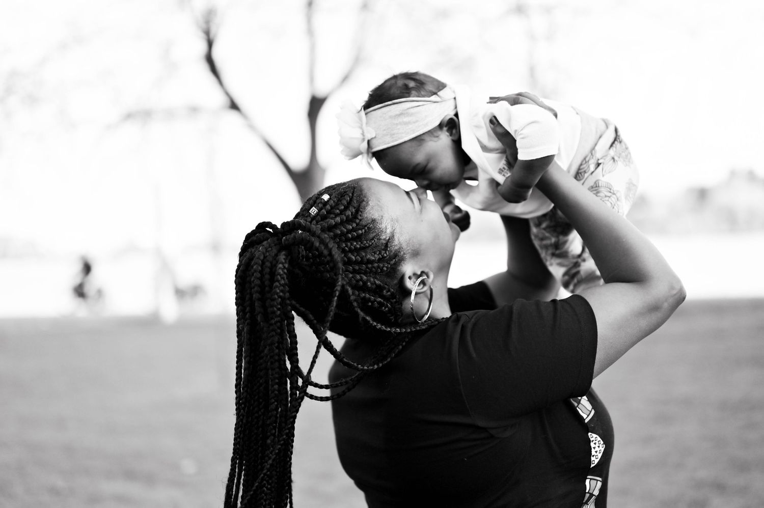 Beautiful Mother Daughter photoshoot moment