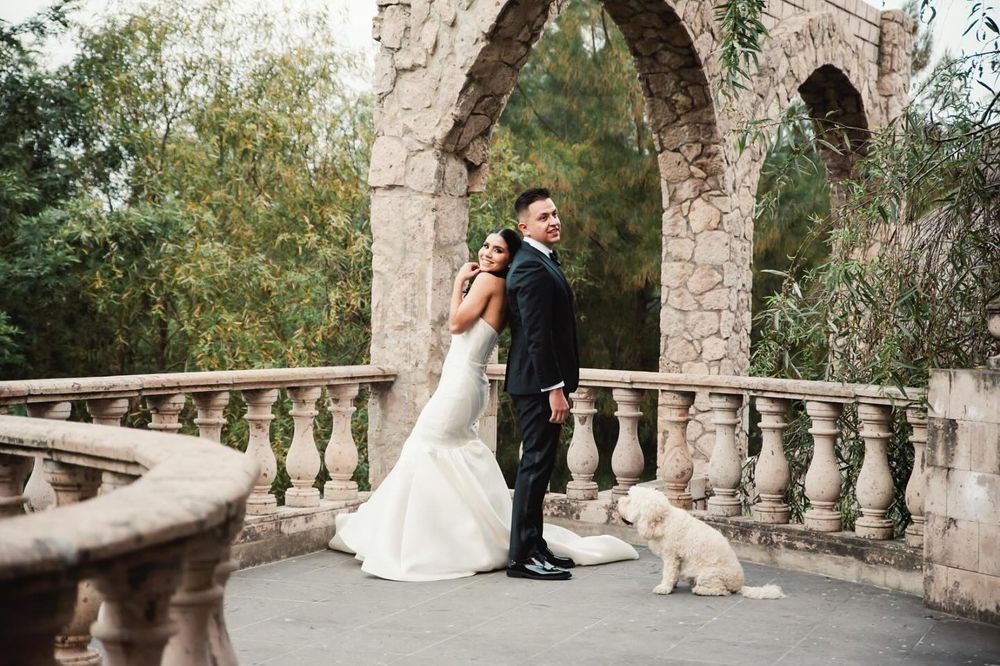 Sandra Gonzalez Photography offers high-end portrait experiences in Fremont, California, designed to celebrate your beauty and individuality
