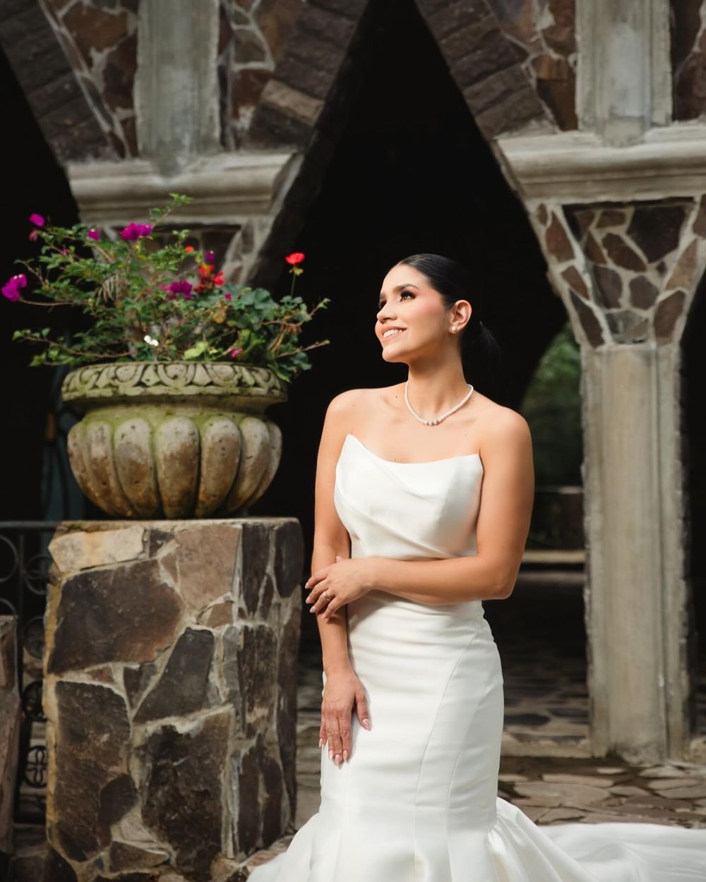 Sandra Gonzalez Photography offers high-end portrait experiences in Fremont, California, designed to celebrate your beauty and individuality